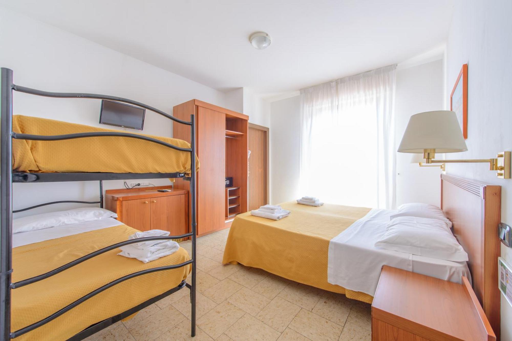 Hotel Avana Mare Ρίμινι Εξωτερικό φωτογραφία